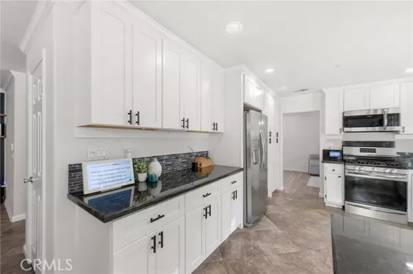 Fontana, CA 92336,5498 Withers AVE