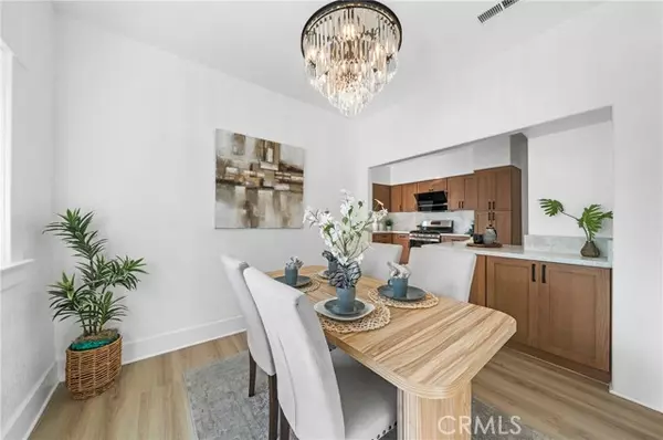 Los Angeles, CA 90037,1220 W 46th ST