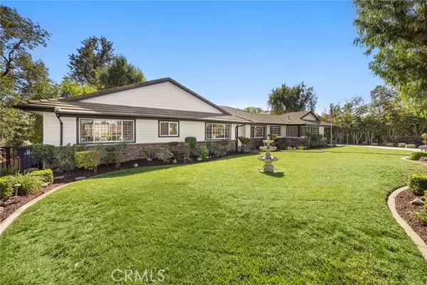 Fullerton, CA 92833,1216 W Valencia Mesa DR