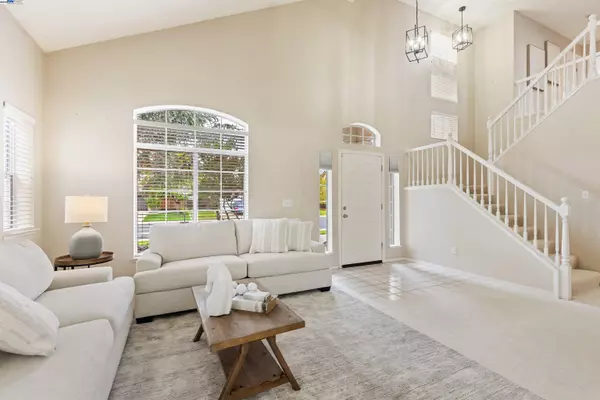Livermore, CA 94551,1464 Columbine WAY