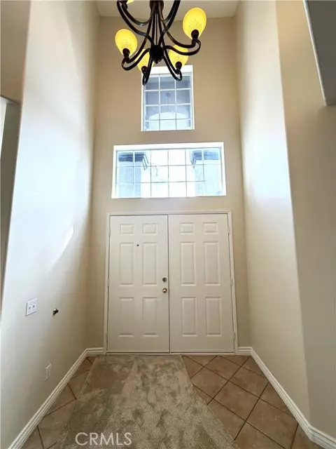 Corona, CA 92882,873 Greenridge