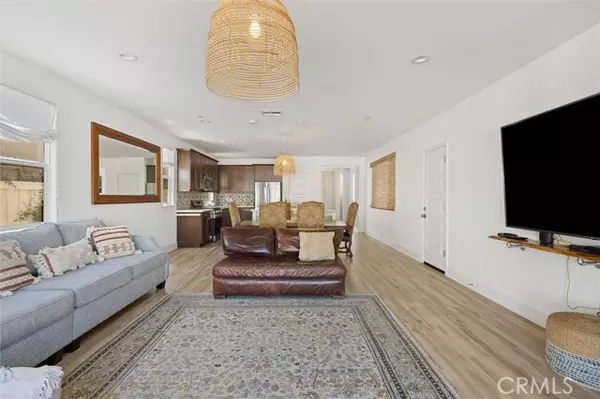 San Luis Obispo, CA 93401,3898 Hayfield