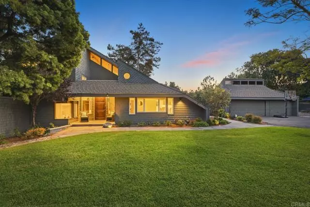 625 Lomas de Oro CT, Encinitas, CA 92024