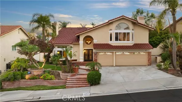 Yorba Linda, CA 92887,20520 Via Magdalena