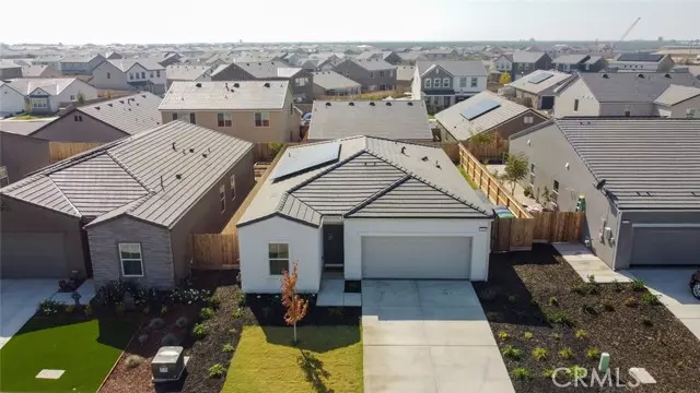 1020 Wayfarer, Madera, CA 93636