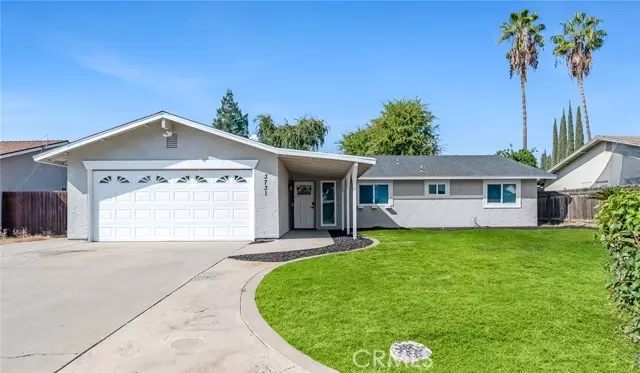 3731 S MTN, Visalia, CA 93277