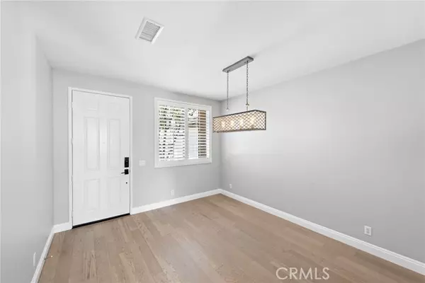 Orange, CA 92865,252 W Pebble Creek LN