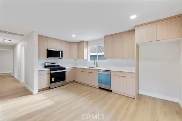 Sylmar, CA 91342,13507 Raven ST