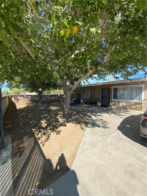 Palmdale, CA 93550,38514 Larkin