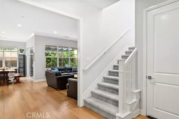 Irvine, CA 92620,58 Tollson