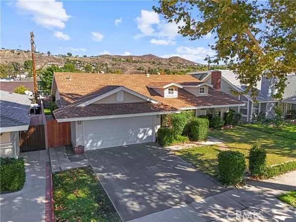 Canyon Country, CA 91351,19615 Cedarcreek