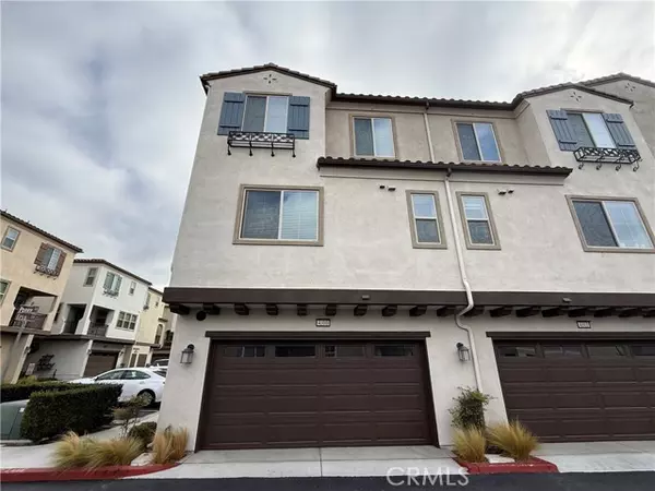 Yorba Linda, CA 92886,4310 Poppy