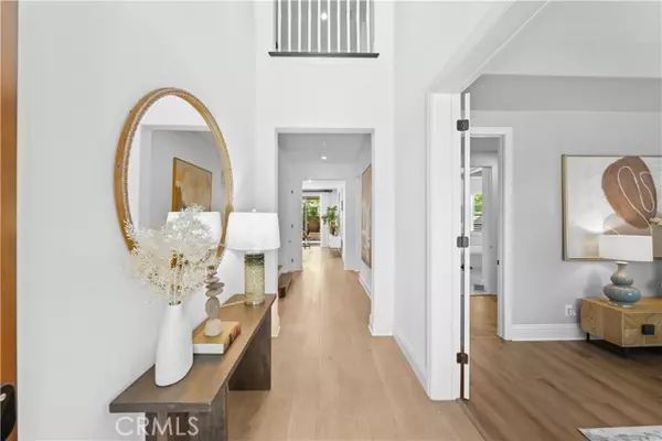 Tustin, CA 92782,18 Windrow RD