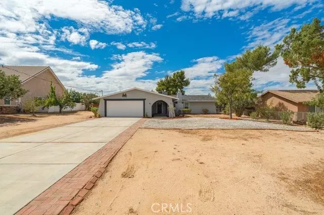 6830 Kenyon, Apple Valley, CA 92345