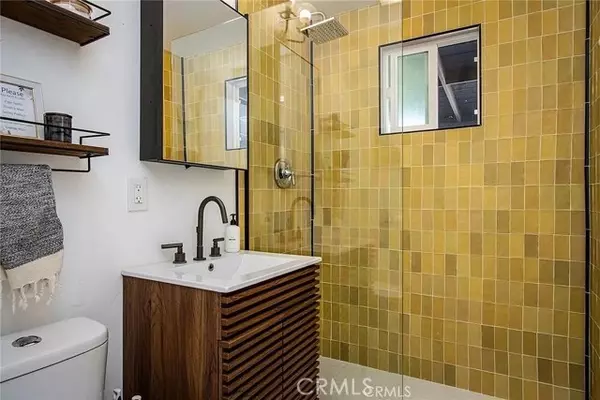 Landers, CA 92285,1856 Cambria