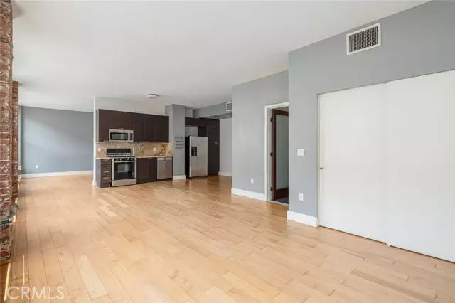 Los Angeles, CA 90013,460 S Spring ST 1013