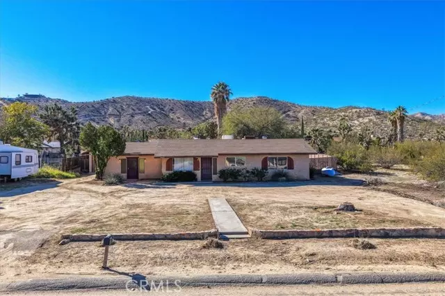 Yucca Valley, CA 92284,57613 Onaga