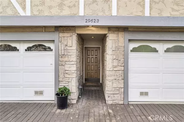 Agoura Hills, CA 91301,29623 Strawberry HL