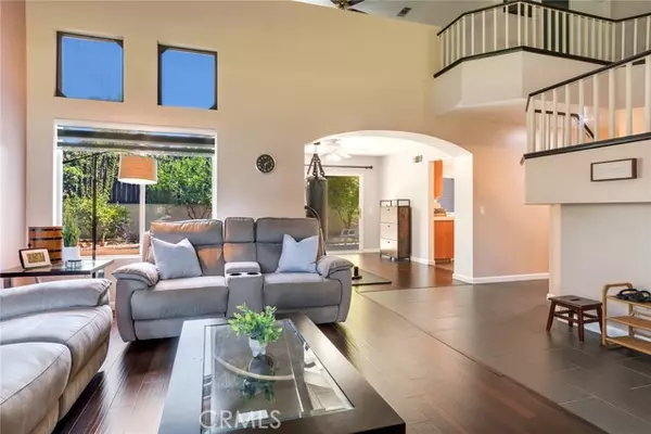 Corona, CA 92882,2519 Sena