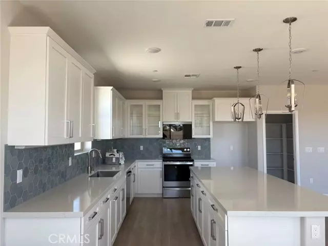 Escondido, CA 92026,2035 Woolem PL