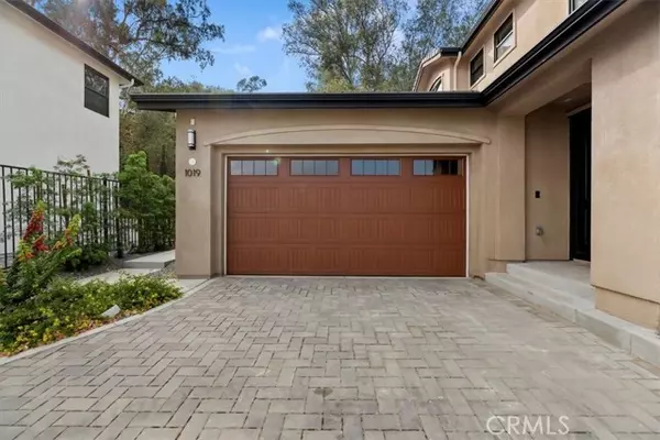 Los Angeles, CA 90042,1019 N STALEY LN