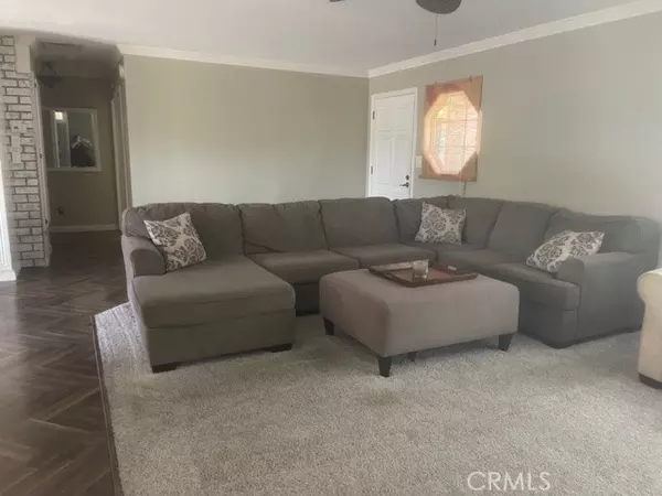 Valencia, CA 91354,23054 La Granja