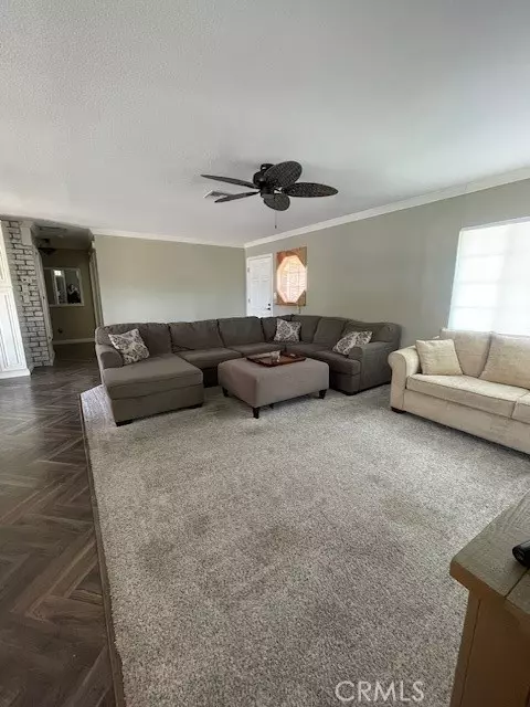 Valencia, CA 91354,23054 La Granja