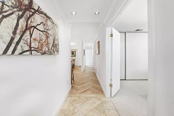 Fremont, CA 94555,34233 Atteridge Pl