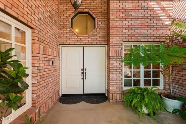 Bakersfield, CA 93311,2209 Sully CT