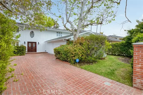 Huntington Beach, CA 92649,16842 Harkness