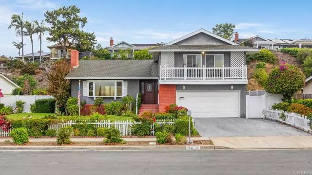 Thousand Oaks, CA 91360,921 Calle Pinata