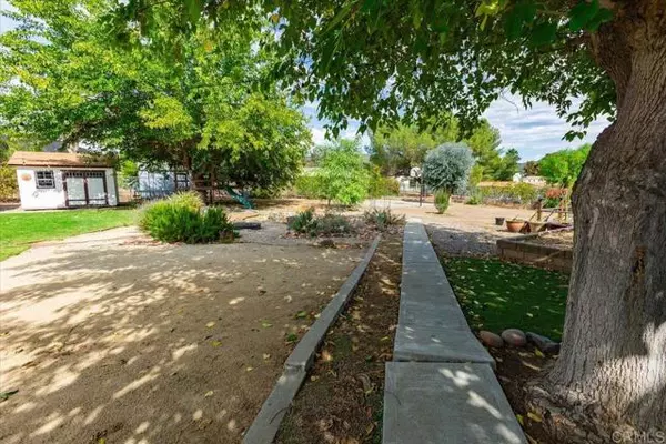 Ramona, CA 92065,16233 Oakley RD