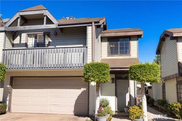 6000 Arbutus AVE F, Huntington Park, CA 90255