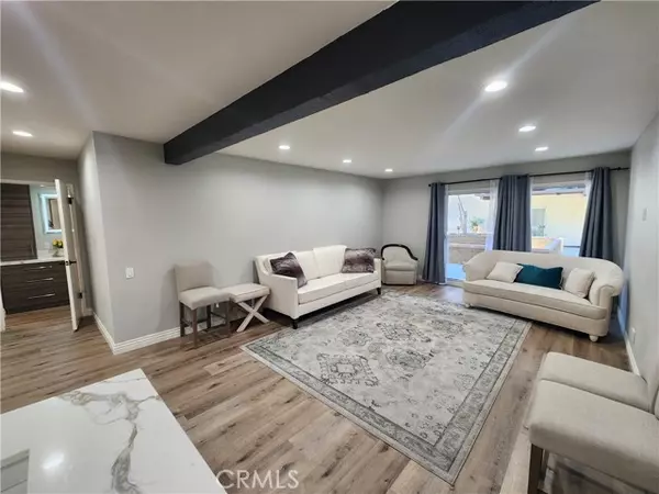 Encino, CA 91316,5460 White Oak H106