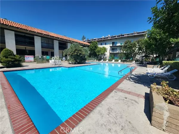 Encino, CA 91316,5460 White Oak H106