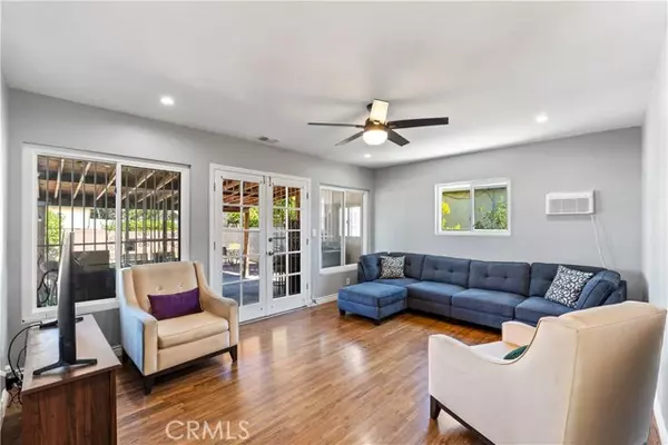 North Hollywood, CA 91605,13069 Strathern ST