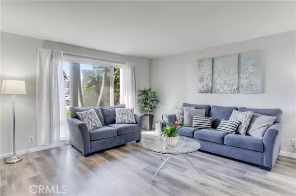 Seal Beach, CA 90740,3560 Iris Cir