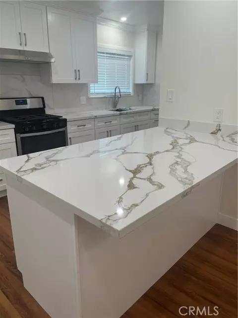 Long Beach, CA 90805,2841 E 69th