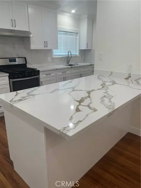 Long Beach, CA 90805,2841 E 69th