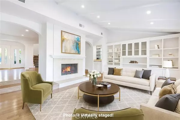 Calabasas, CA 91302,4410 Park Jazmin