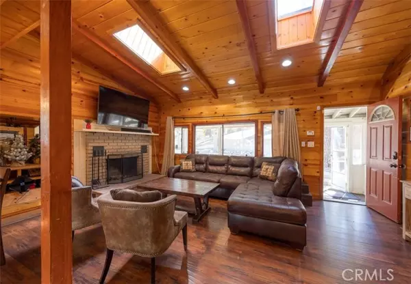 Big Bear City, CA 92314,405 Sugarloaf