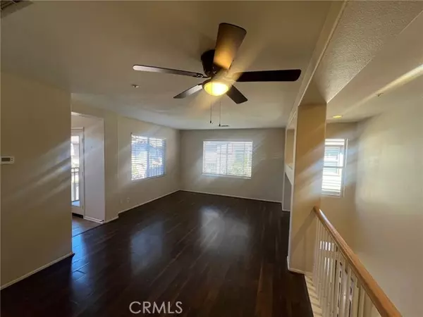 Aliso Viejo, CA 92656,34 Iron Bark