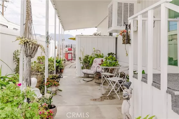 San Jacinto, CA 92583,655 E Main Street 66