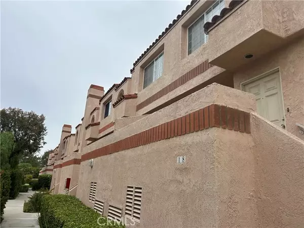 3101 Plaza Del Amo 18, Torrance, CA 90503