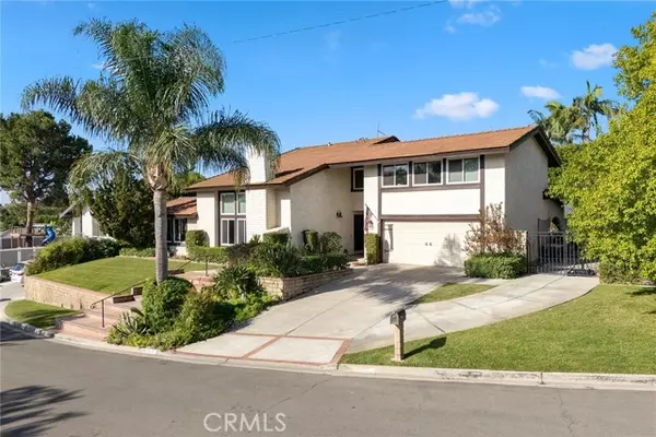 Yorba Linda, CA 92886,5031 Fairway VW