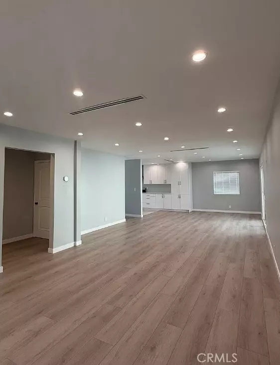 Sun Valley, CA 91352,8322 Sharp AVE