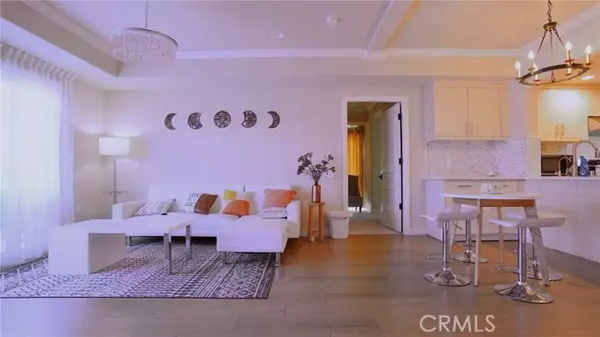 Long Beach, CA 90813,1598 Long Beach 201