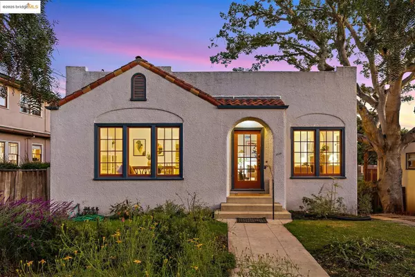 1730 San Lorenzo, Berkeley, CA 94707-1825