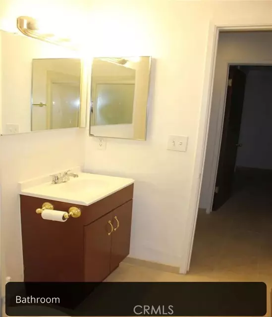 Sylmar, CA 91342,13040 Dronfield AVE 6