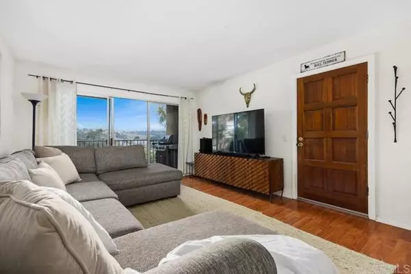 Carlsbad, CA 92008,2336 Hosp WAY 314